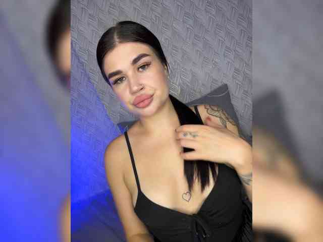 suchka-black- webcam