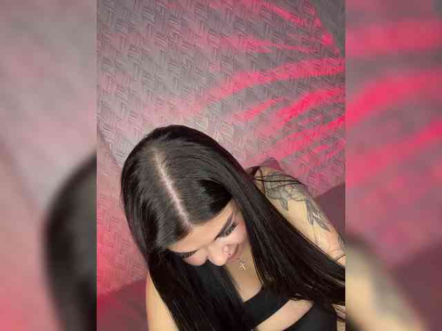 suchka-black- webcam