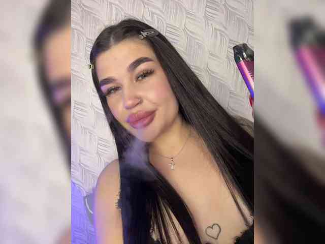 suchka-black- webcam