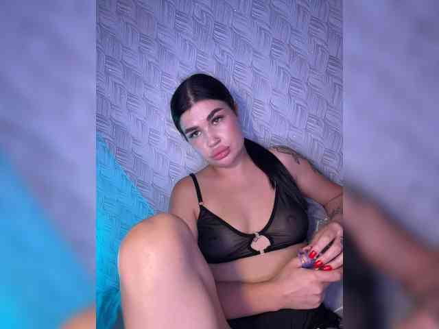 suchka-black- Sex Cam Show