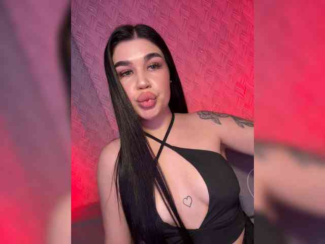 suchka-black- webcam