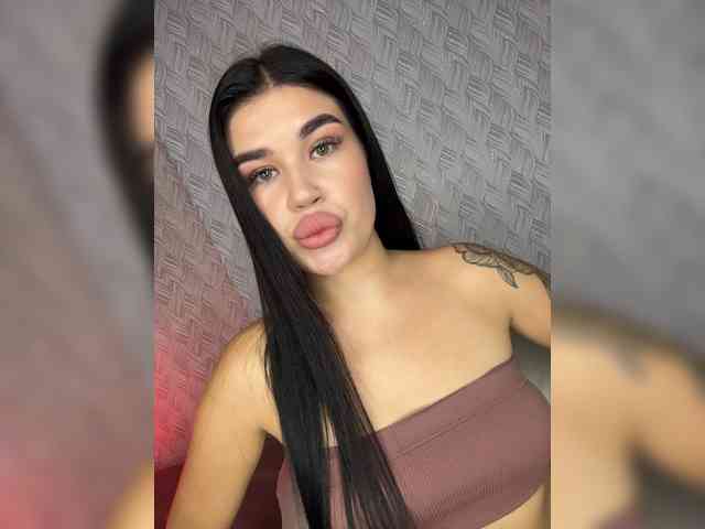 suchka-black- webcam