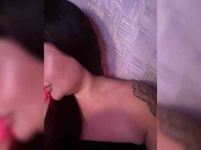 suchka-black- webcam