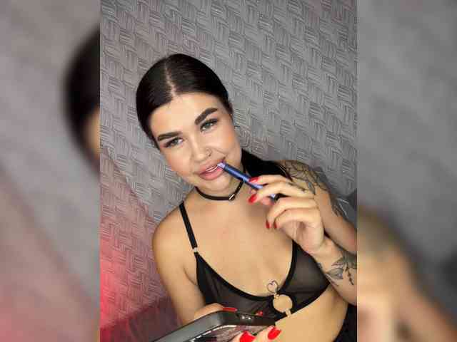 suchka-black- Sex Cam Show