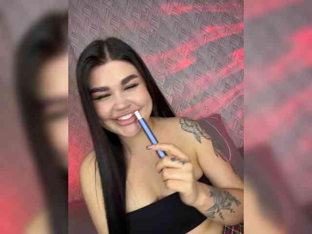 suchka-black- webcam