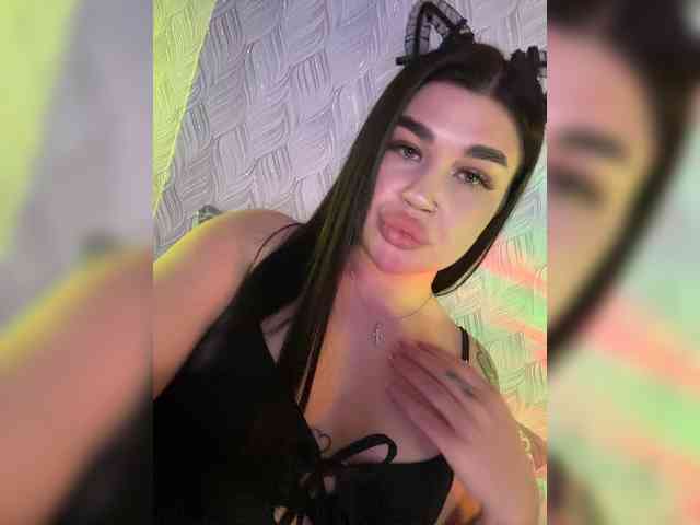 suchka-black- webcam