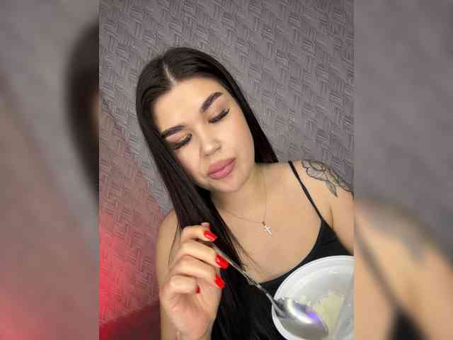 suchka-black- webcam