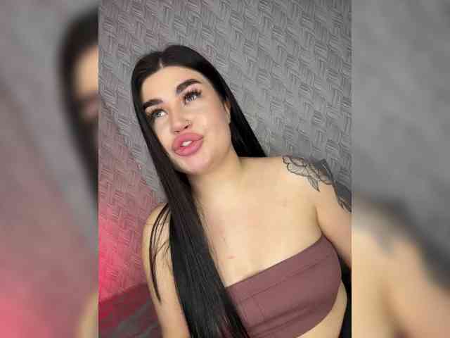 suchka-black- webcam