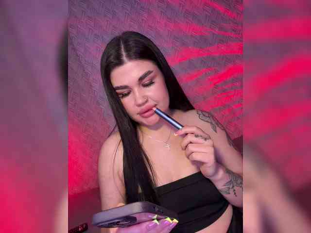 suchka-black- webcam