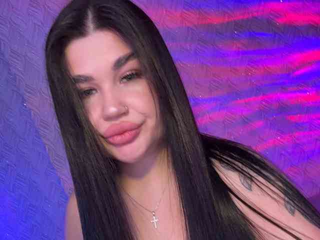 suchka-black- webcam