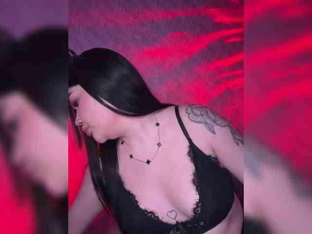 suchka-black- webcam