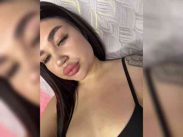 suchka-black- webcam