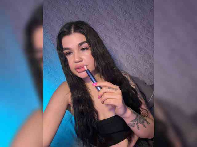 suchka-black- webcam