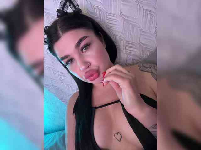 suchka-black- webcam