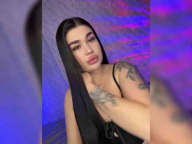 suchka-black- webcam