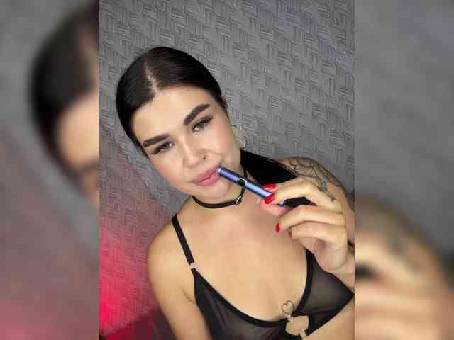 suchka-black- Sex Cam Show
