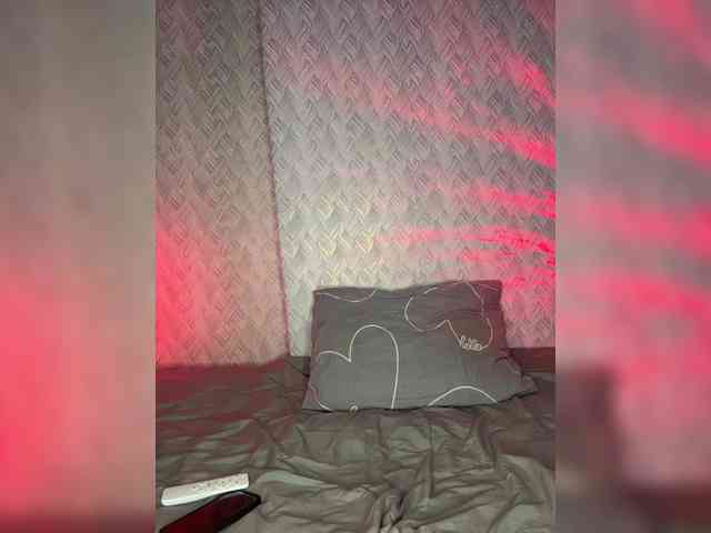 suchka-black- webcam