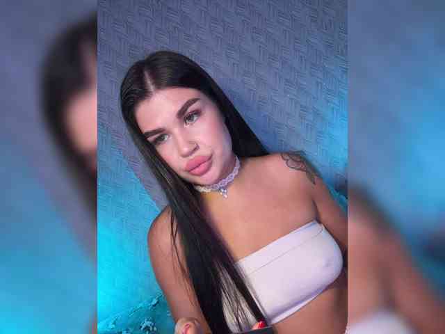 suchka-black- Sex Cam Show