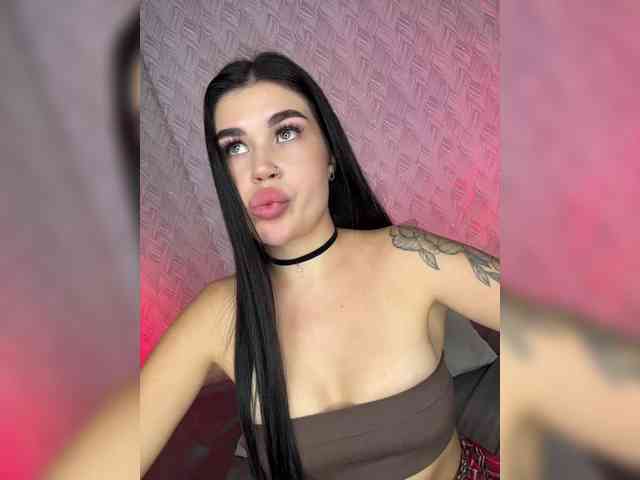 suchka-black- webcam