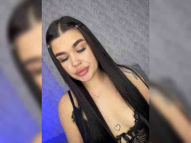 suchka-black- webcam
