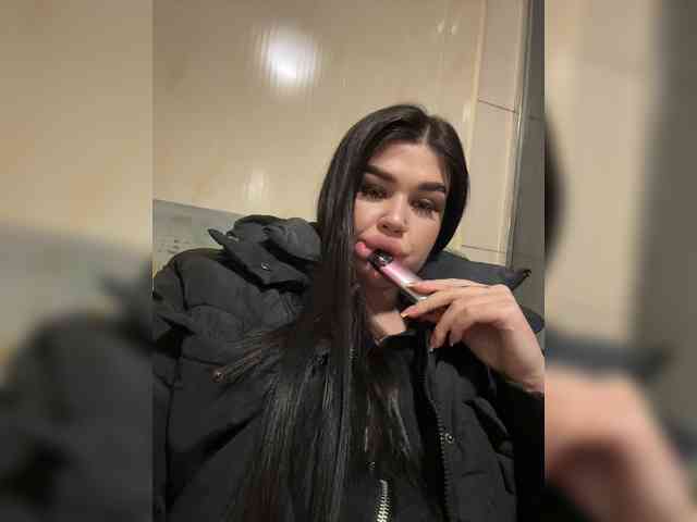 suchka-black- webcam