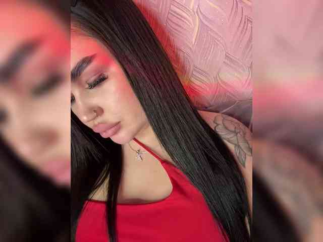 suchka-black- webcam