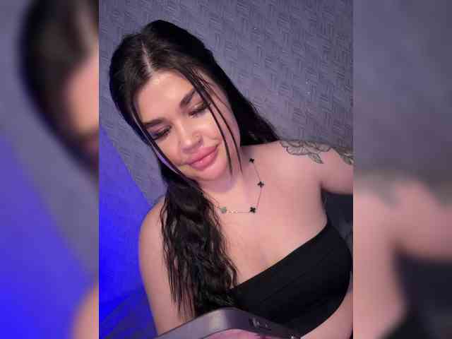 suchka-black- webcam