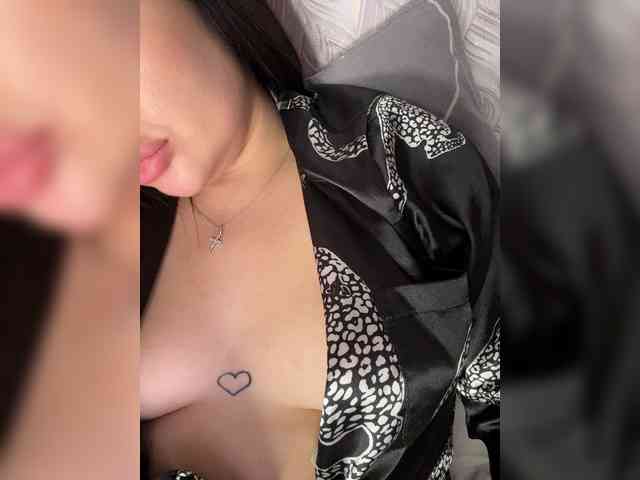 suchka-black- webcam