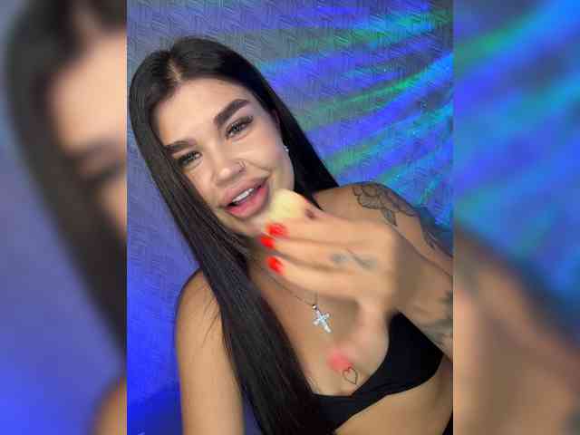 suchka-black- webcam