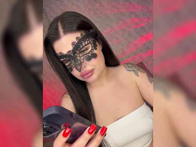 suchka-black- webcam