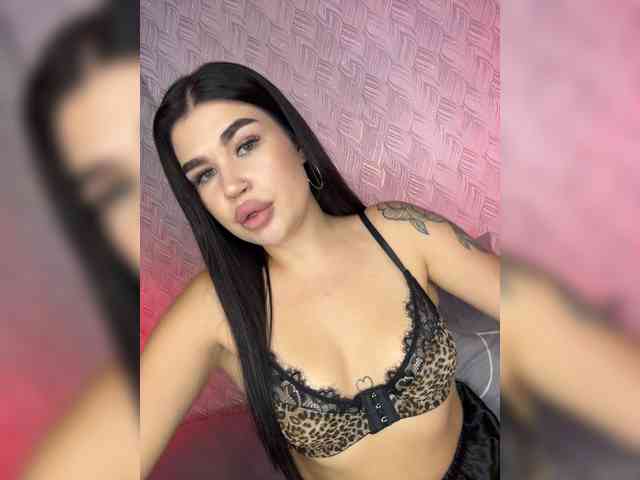 suchka-black- webcam