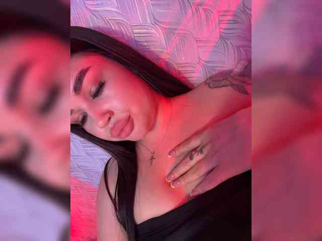 suchka-black- webcam