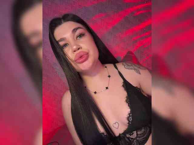 suchka-black- webcam