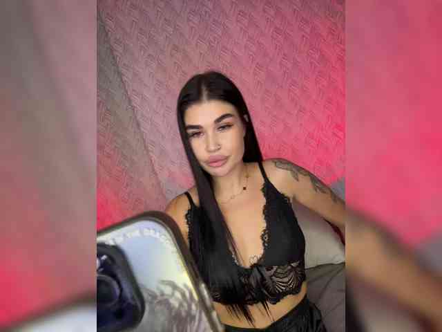 suchka-black- webcam