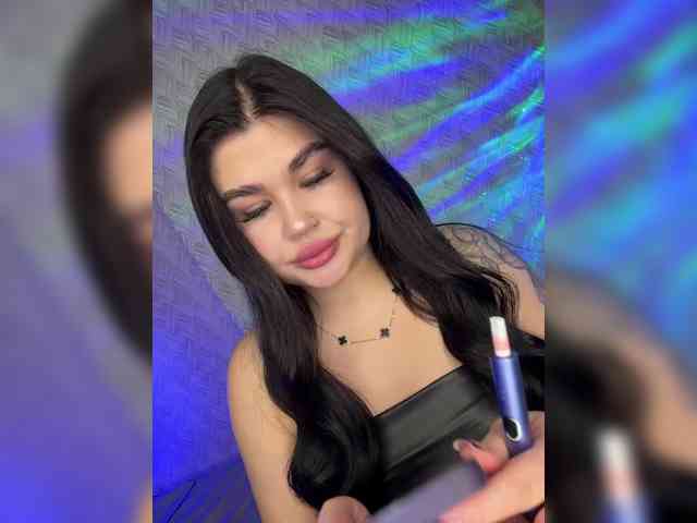 suchka-black- webcam