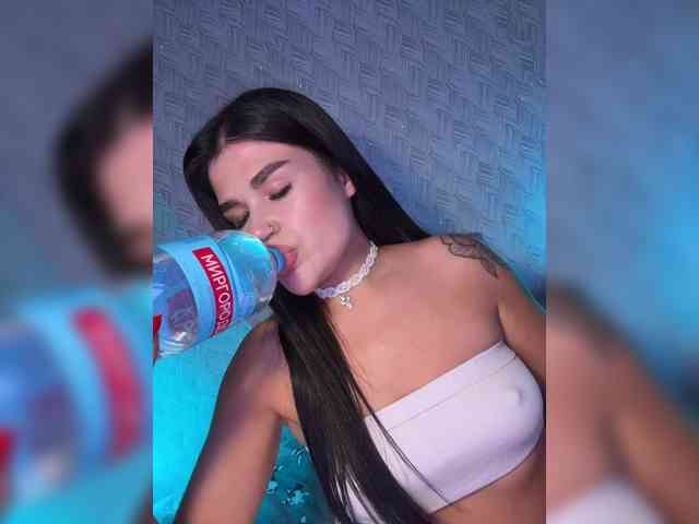 suchka-black- Sex Cam Show