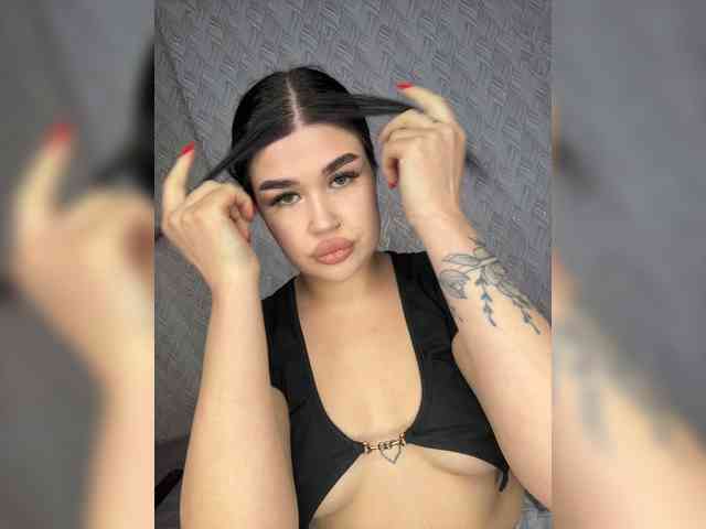 suchka-black- webcam