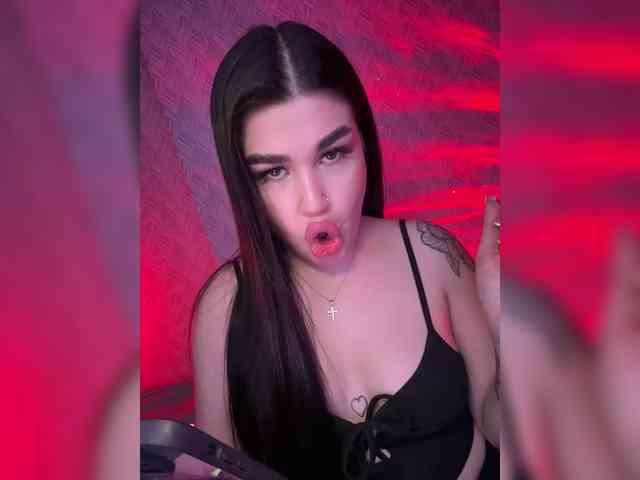 suchka-black- webcam