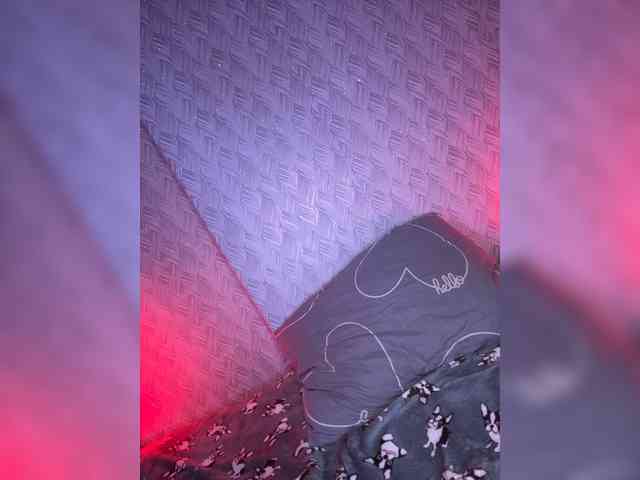 suchka-black- webcam