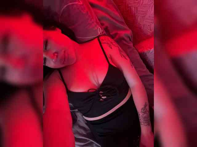 suchka-black- webcam