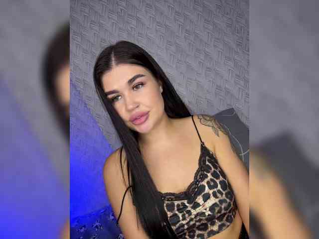 suchka-black- webcam