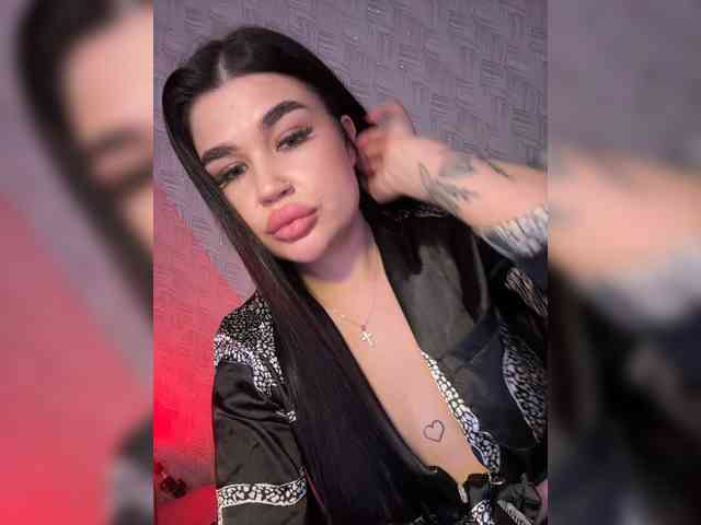 suchka-black- webcam