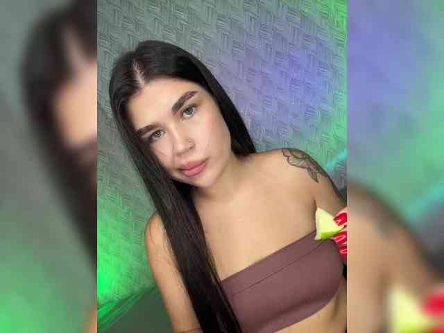 suchka-black- webcam
