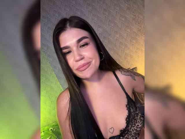 suchka-black- webcam