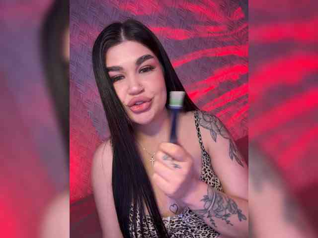 suchka-black- webcam