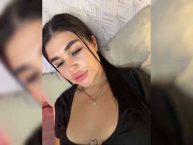 suchka-black- webcam