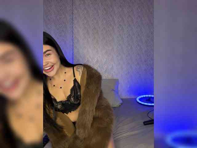 suchka-black- webcam