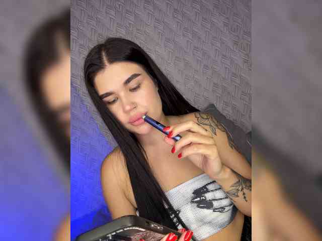 suchka-black- webcam