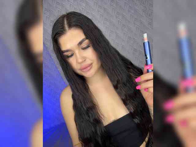 suchka-black- webcam