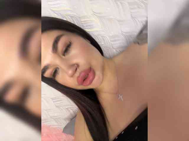 suchka-black- webcam